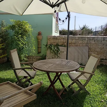 Mare Isola Daire Carrozziere Fonte Ciane